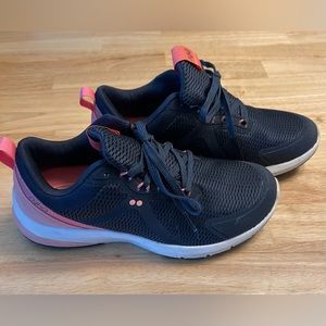 Ryka Women's Energize Navy Sneaker ~ 6.5